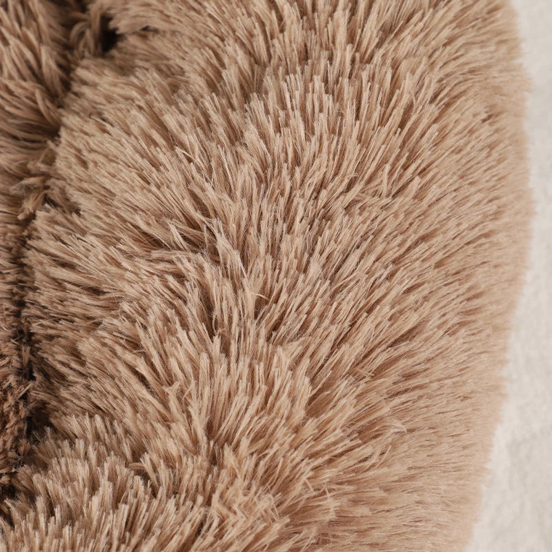Fluffy Winter Pet Bed & Kennel Blanket